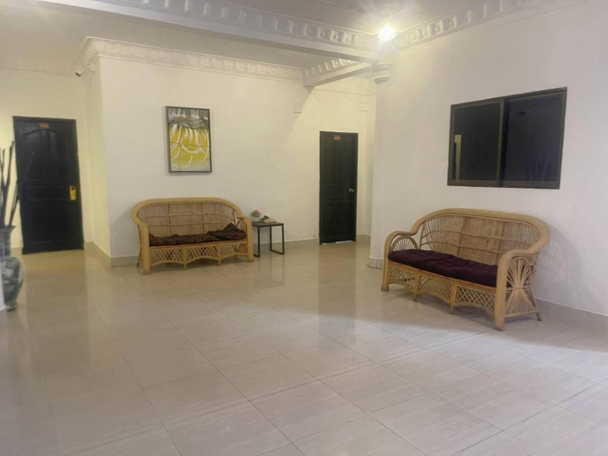 Best Central Point Hotel Phnom Penh Eksteriør bilde