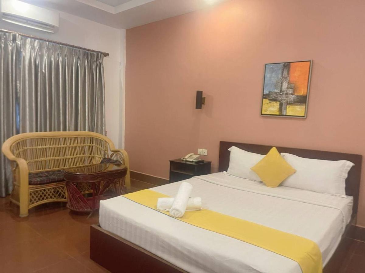 Best Central Point Hotel Phnom Penh Eksteriør bilde