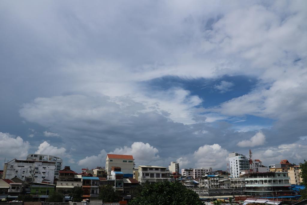 Best Central Point Hotel Phnom Penh Eksteriør bilde